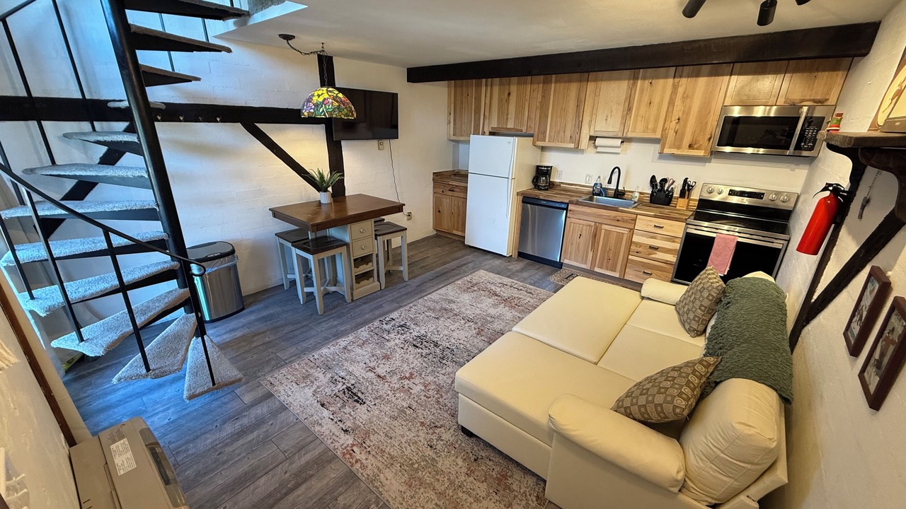 Photo of Livingroom in Blodgett Mills