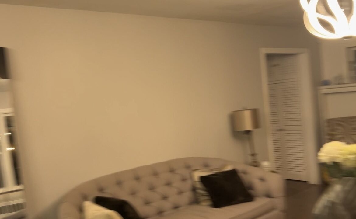 Photo of Livingroom in Bridgeport