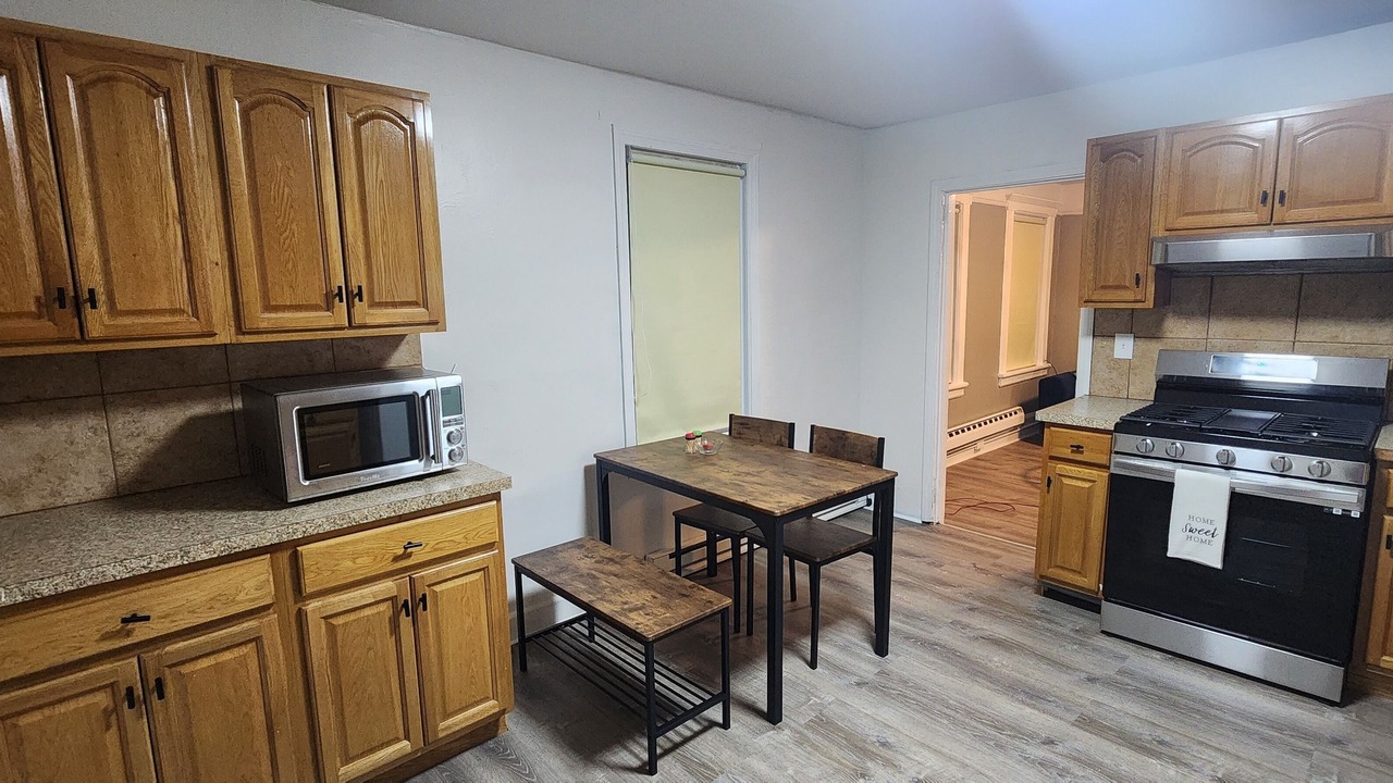 Photo of Kitchen in Cove - East Side - Shippan
