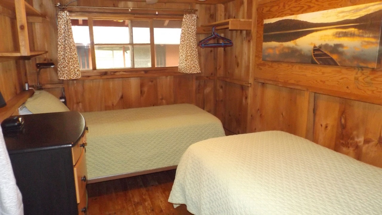 Photo of Bedroom in Raymond