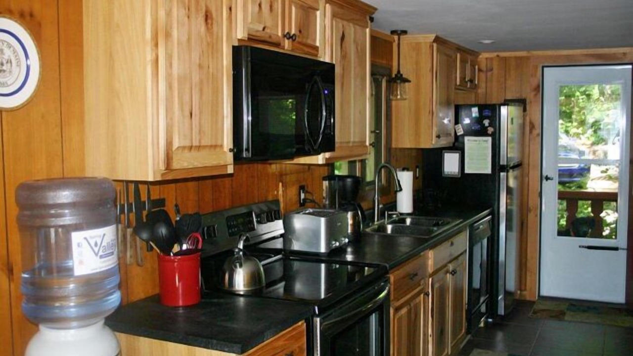 Photo of Kitchen in Raymond