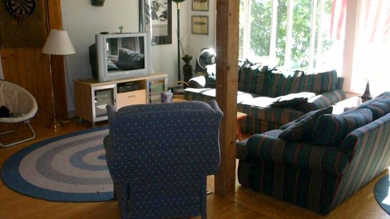 Photo of Livingroom in Raymond