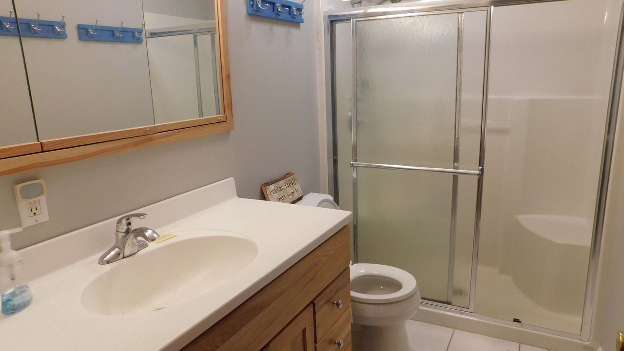 Photo of Bathroom in Raymond