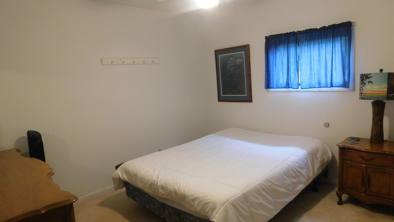Photo of Bedroom in Raymond