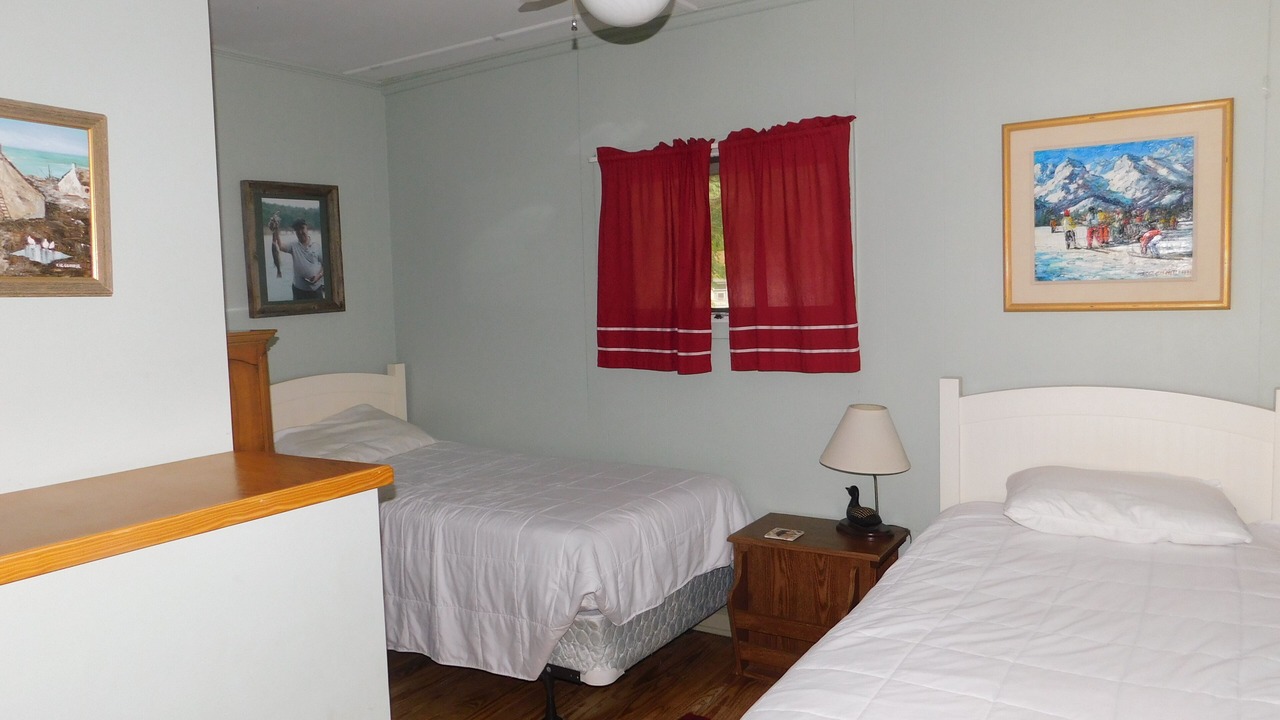 Photo of Bedroom in Raymond