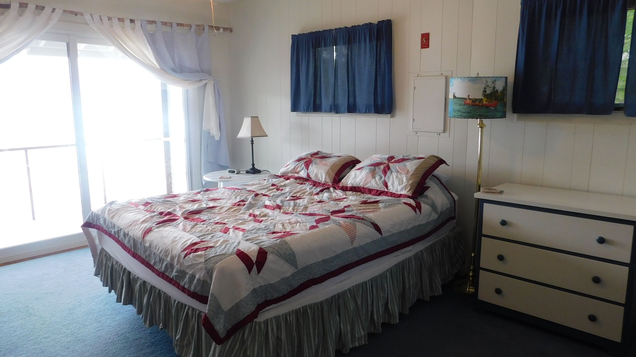 Photo of Bedroom in Raymond