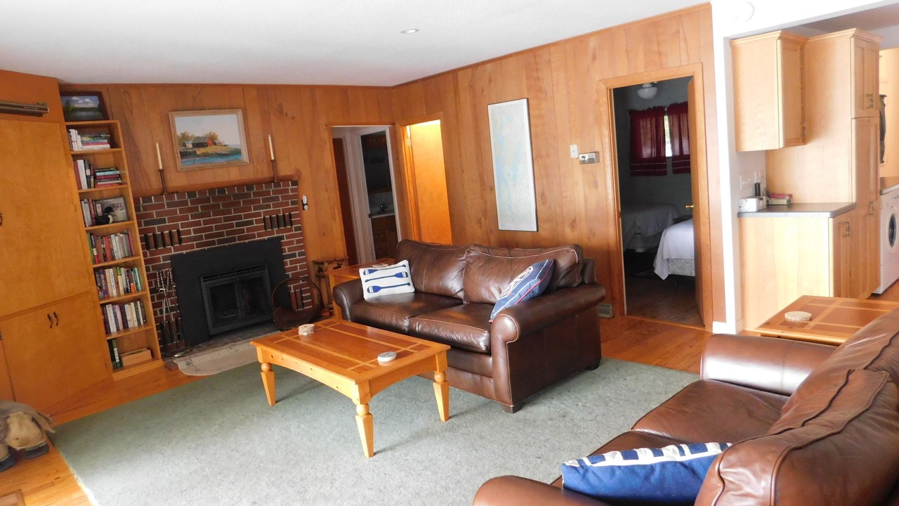 Photo of Livingroom in Raymond