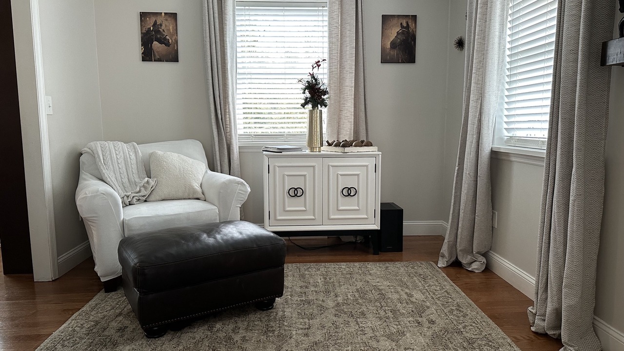 Photo of Bedroom in Saratoga Springs