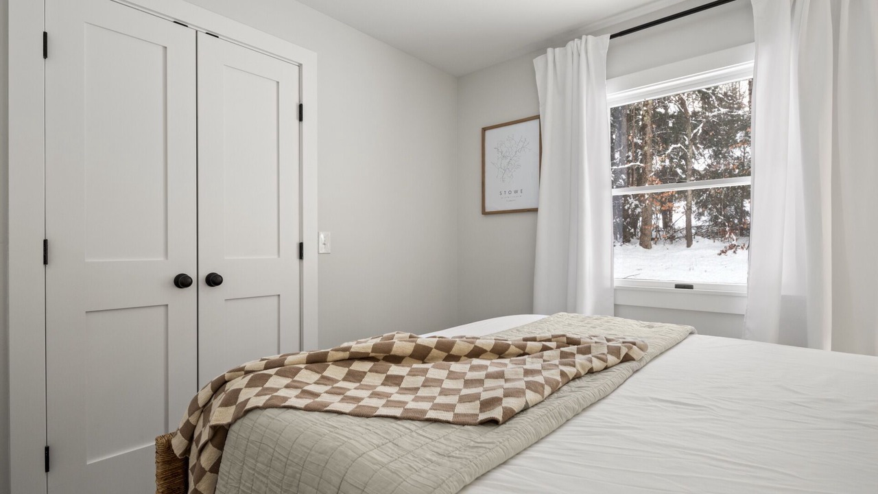 Photo of Bedroom in Stowe Area