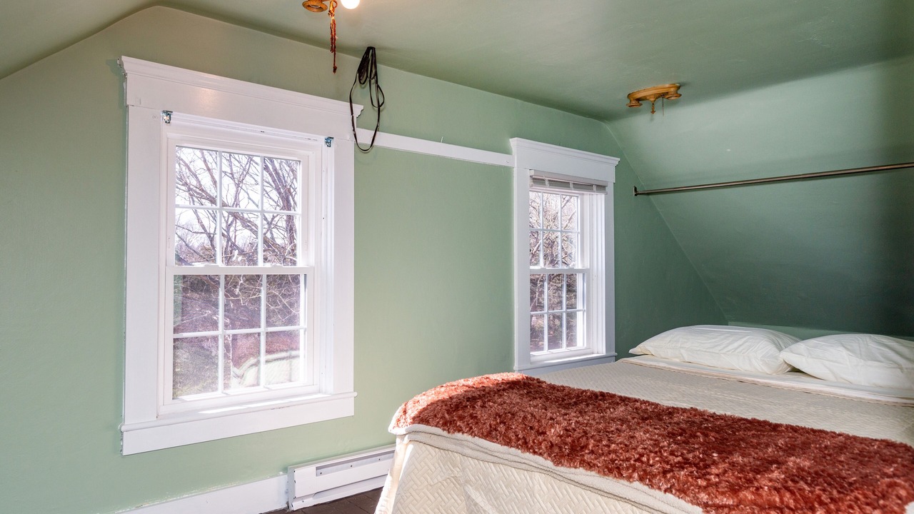 Photo of Bedroom in Charlestown