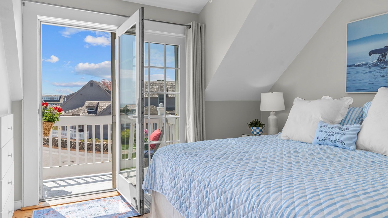 Photo of Bedroom in Mashpee