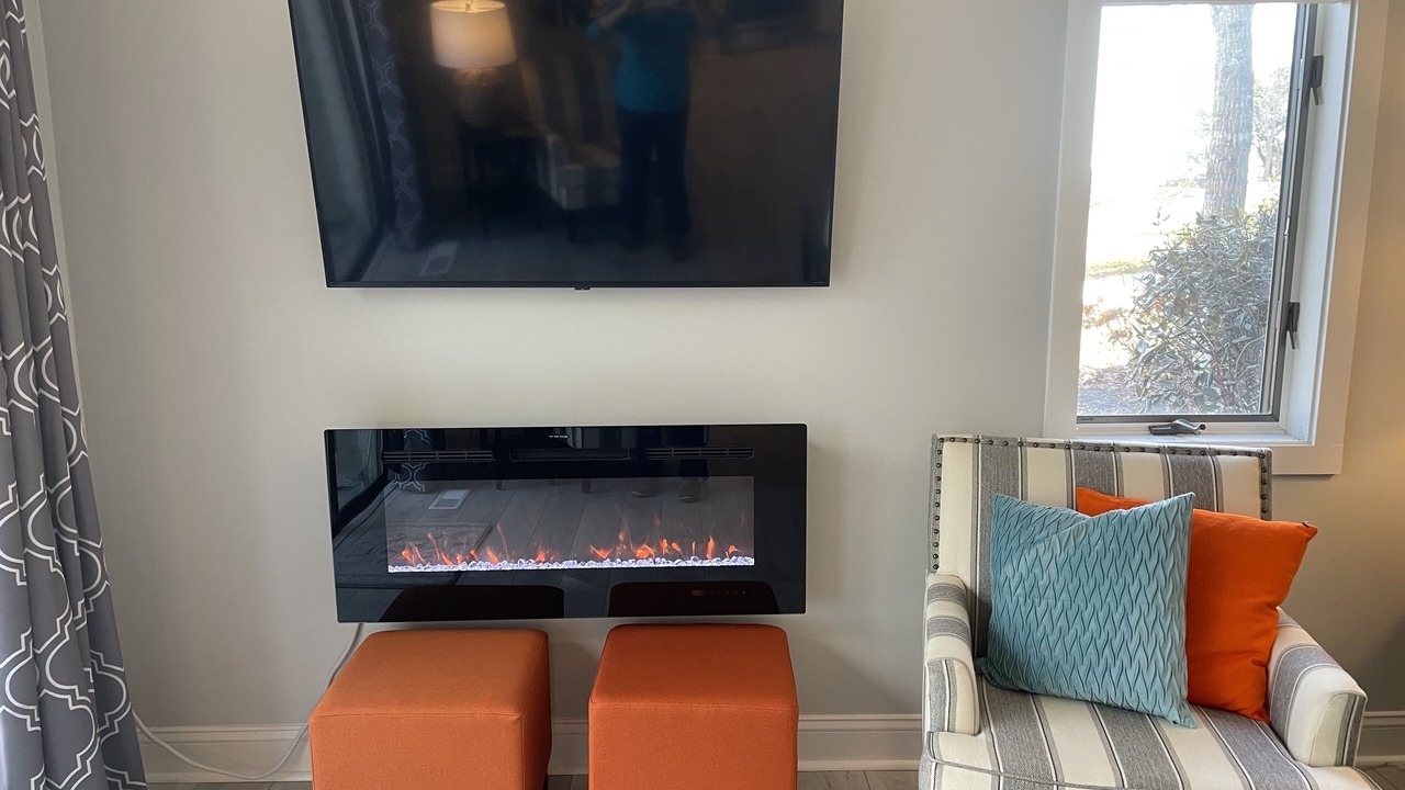 Photo of Livingroom in Mews Village