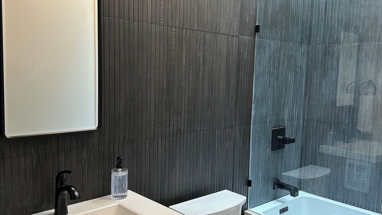 Photo of Bathroom in Burdett