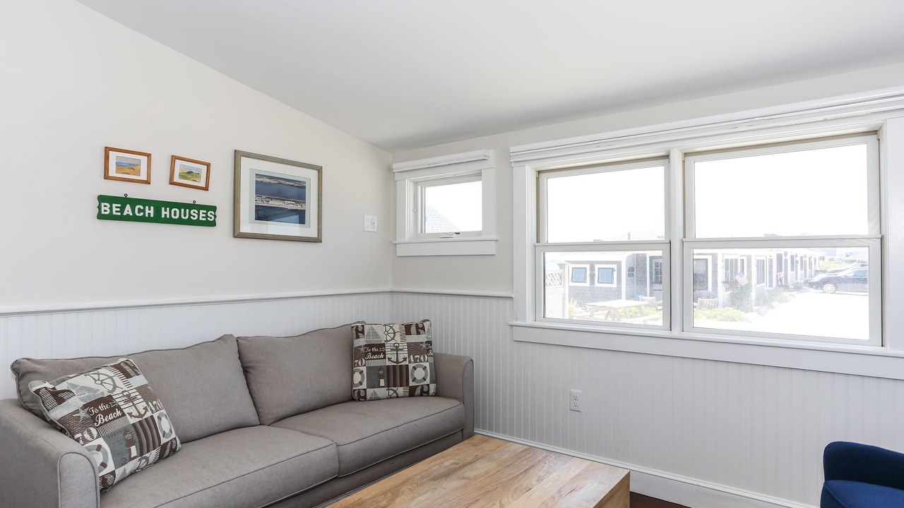 Photo of Livingroom in North Truro