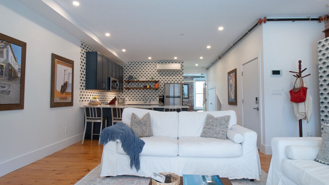 Photo of Livingroom in Downtown Portland