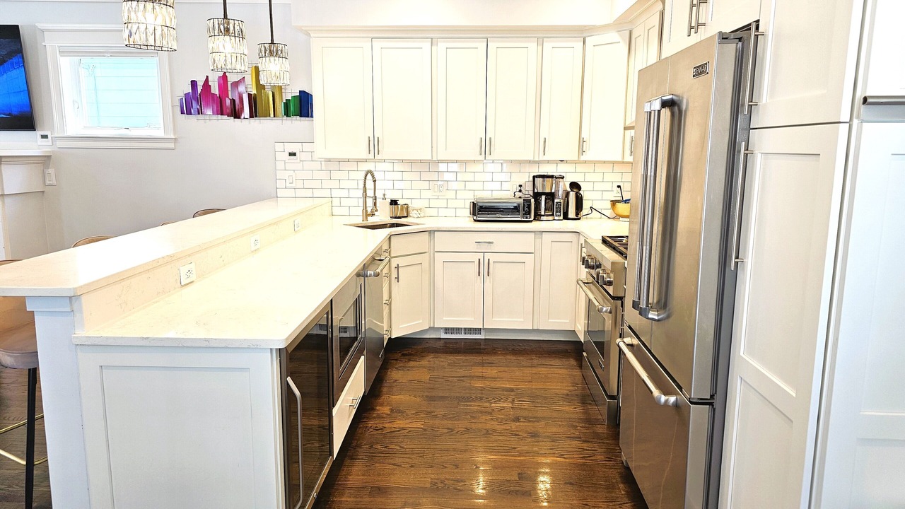 Photo of Kitchen in Neponset - Port Norfolk