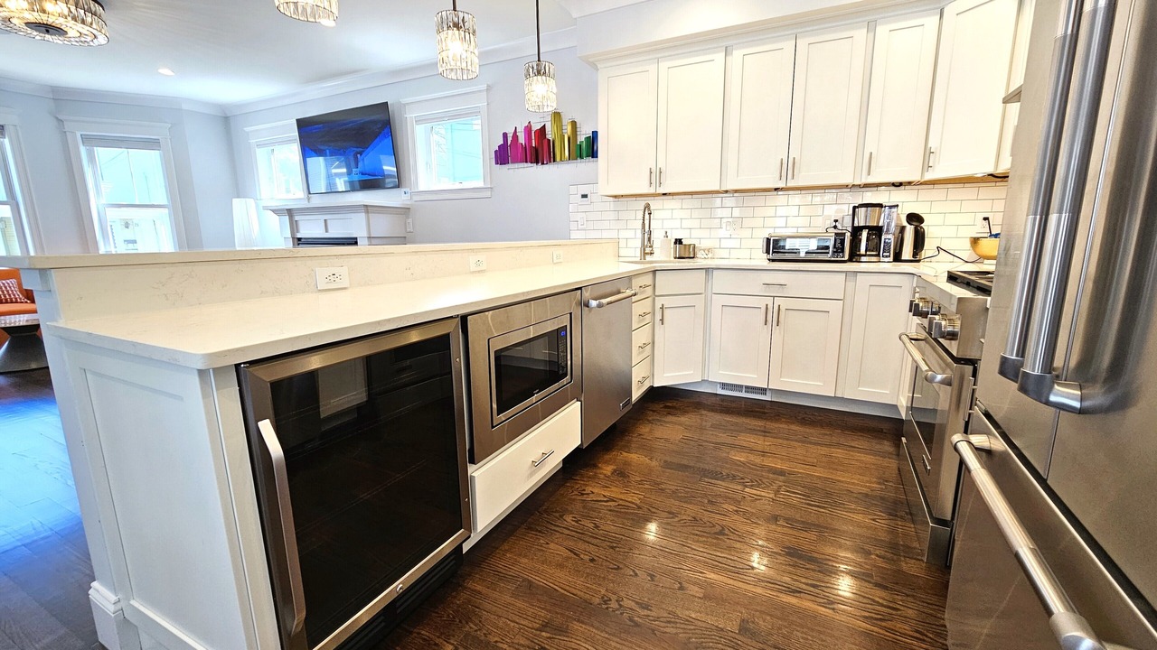 Photo of Kitchen in Neponset - Port Norfolk