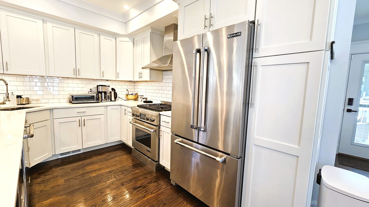 Photo of Kitchen in Neponset - Port Norfolk
