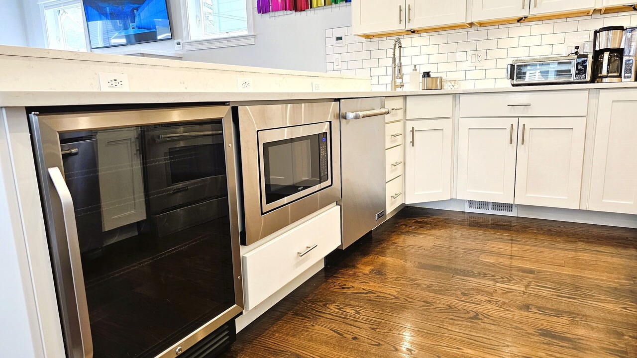 Photo of Kitchen in Neponset - Port Norfolk
