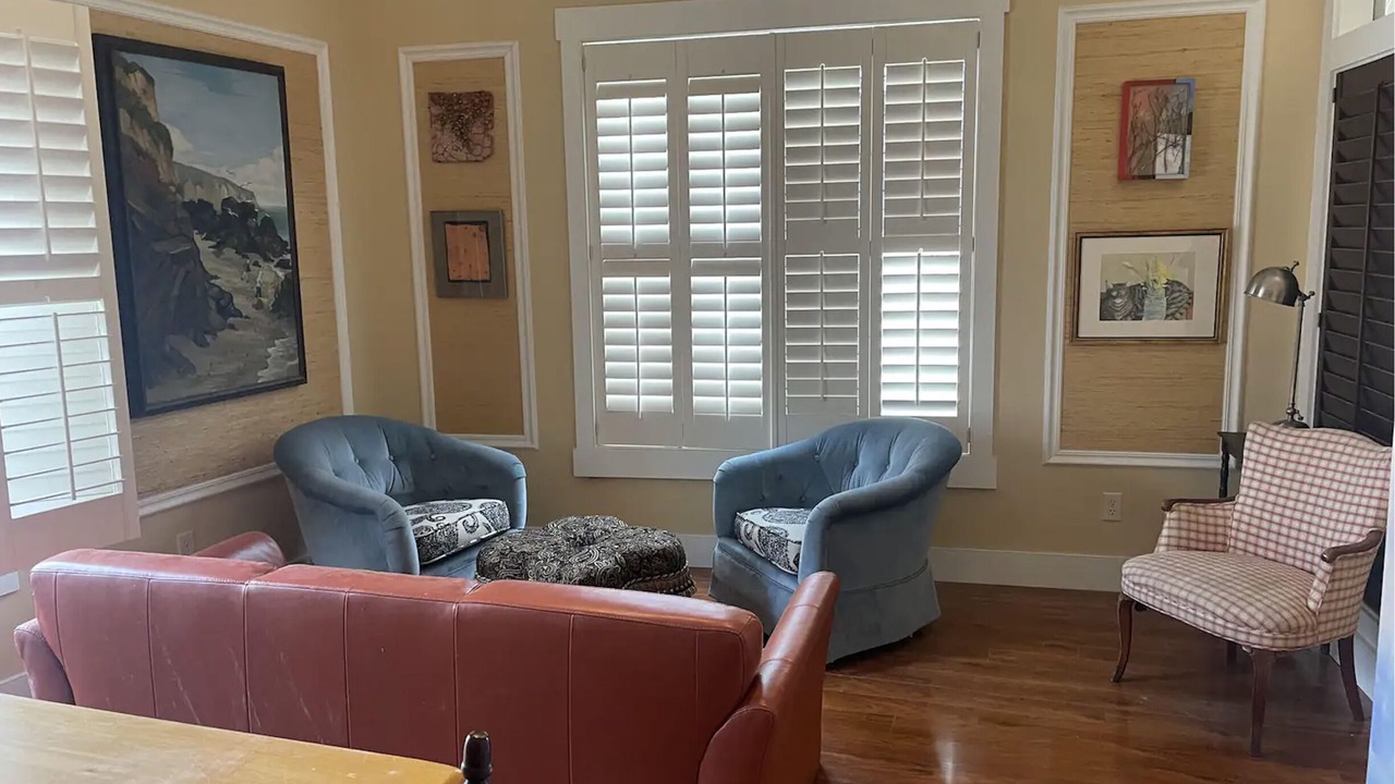Photo of Livingroom in Warren