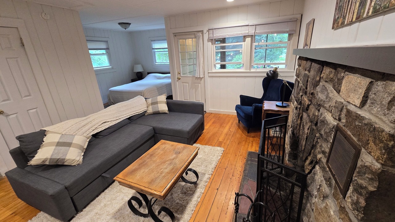 Photo of Bedroom in Johnsburg