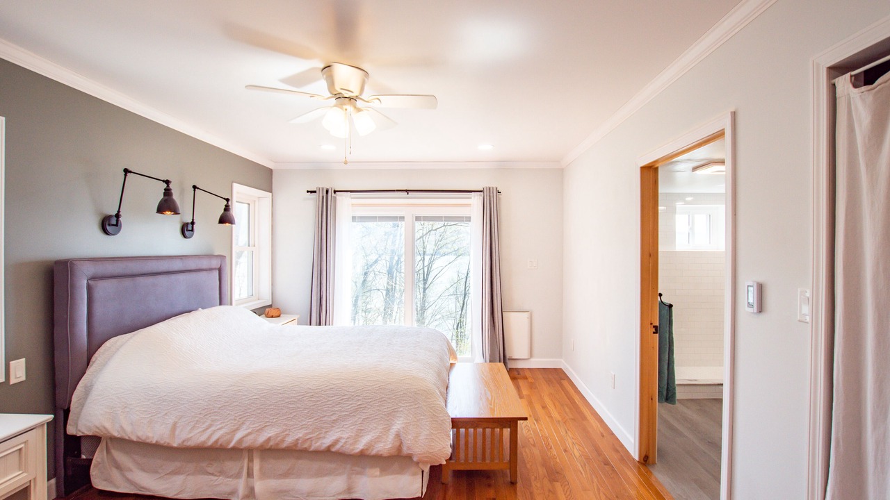 Photo of Bedroom in Branchport