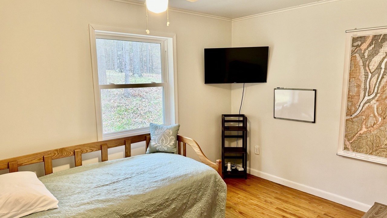 Photo of Bedroom in Branchport