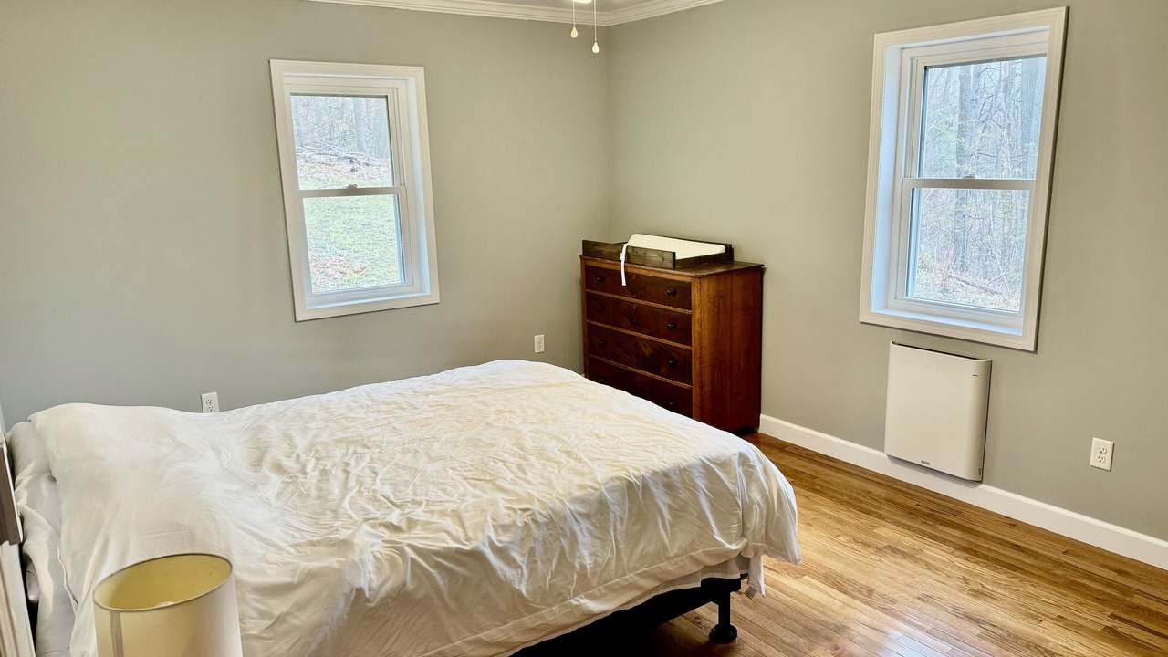 Photo of Bedroom in Branchport