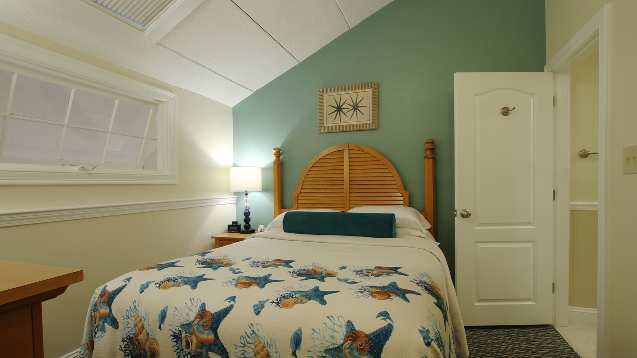 Photo of Bedroom in West Yarmouth