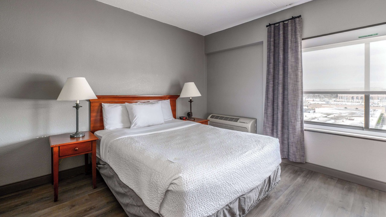 Photo of Bedroom in Long Wharf