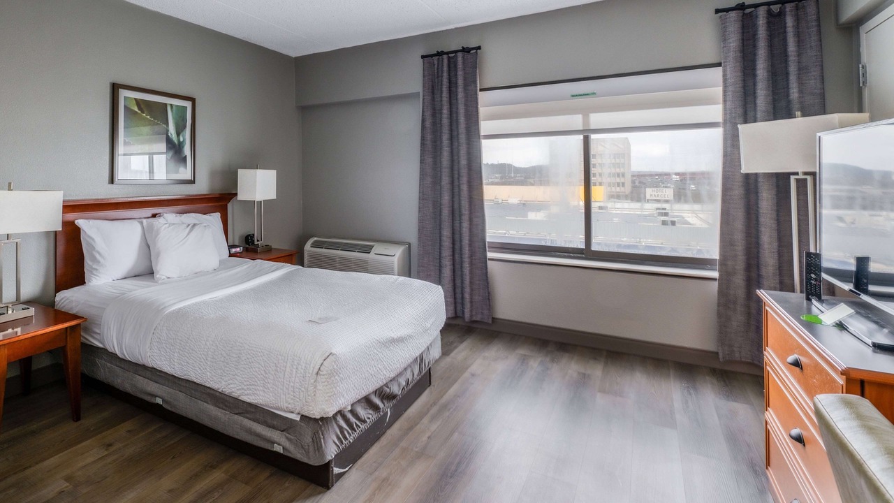 Photo of Bedroom in Long Wharf