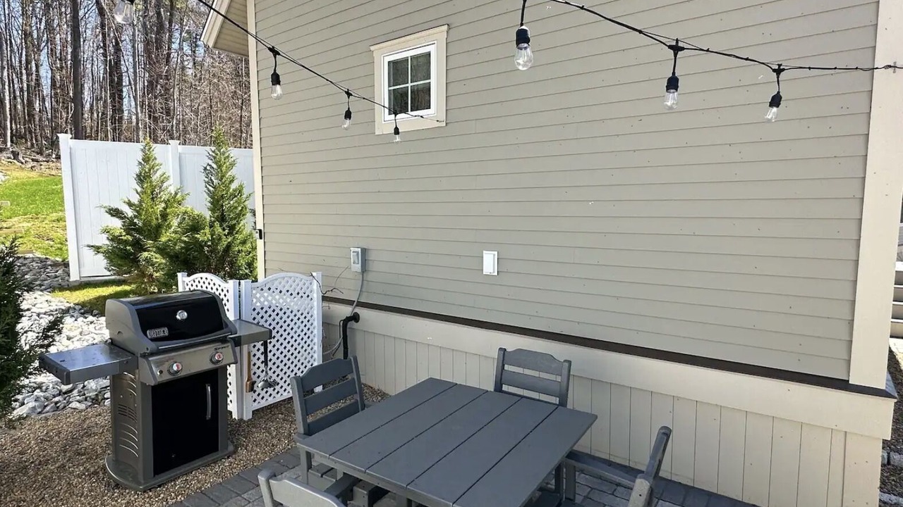 Photo of Outdoor in Laconia