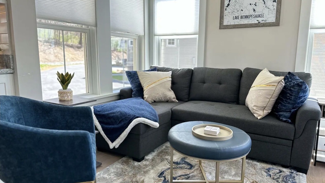 Photo of Livingroom in Laconia