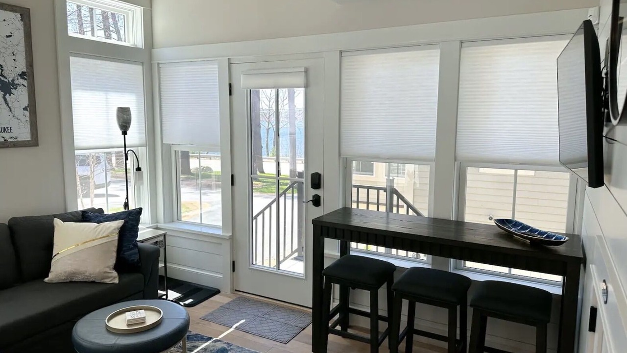 Photo of Livingroom in Laconia