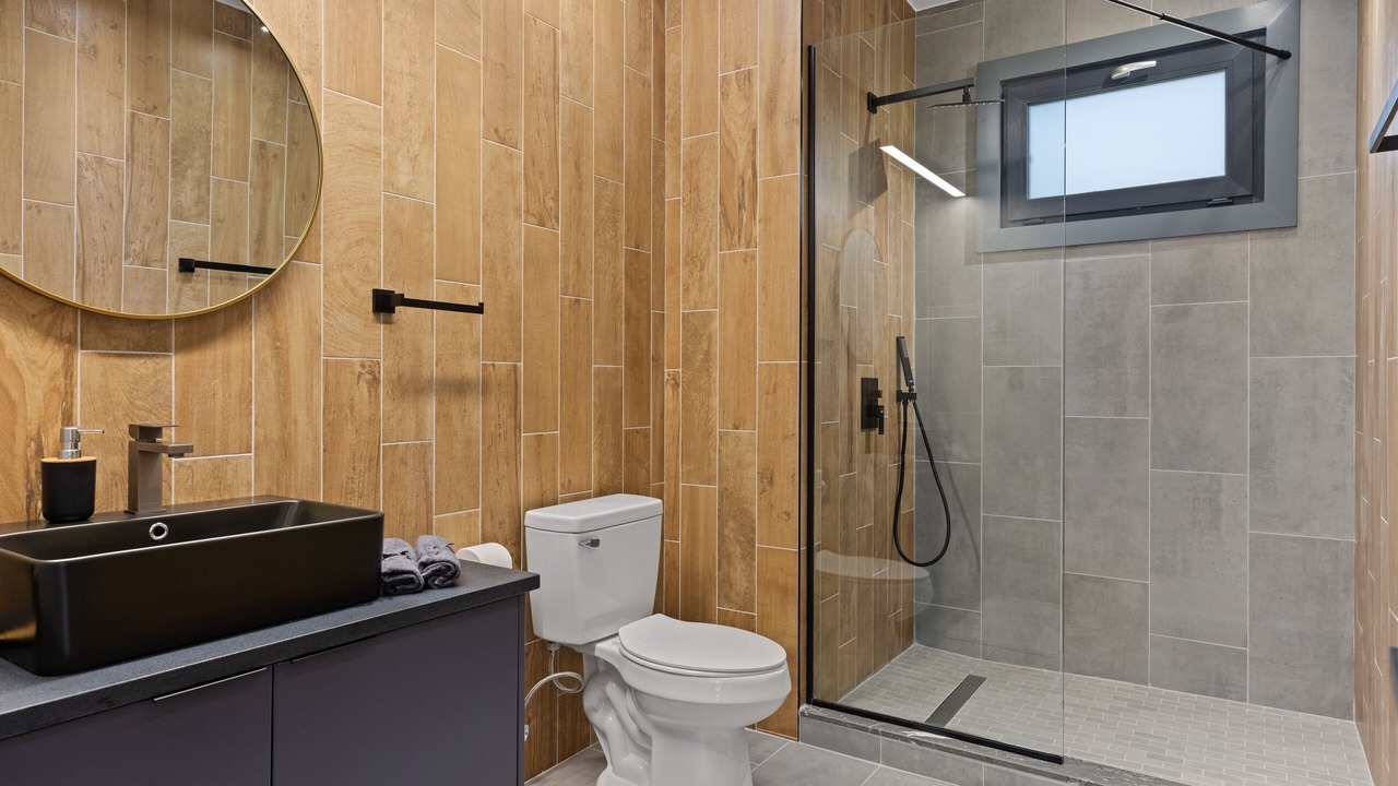 Photo of Bathroom in Scotrun