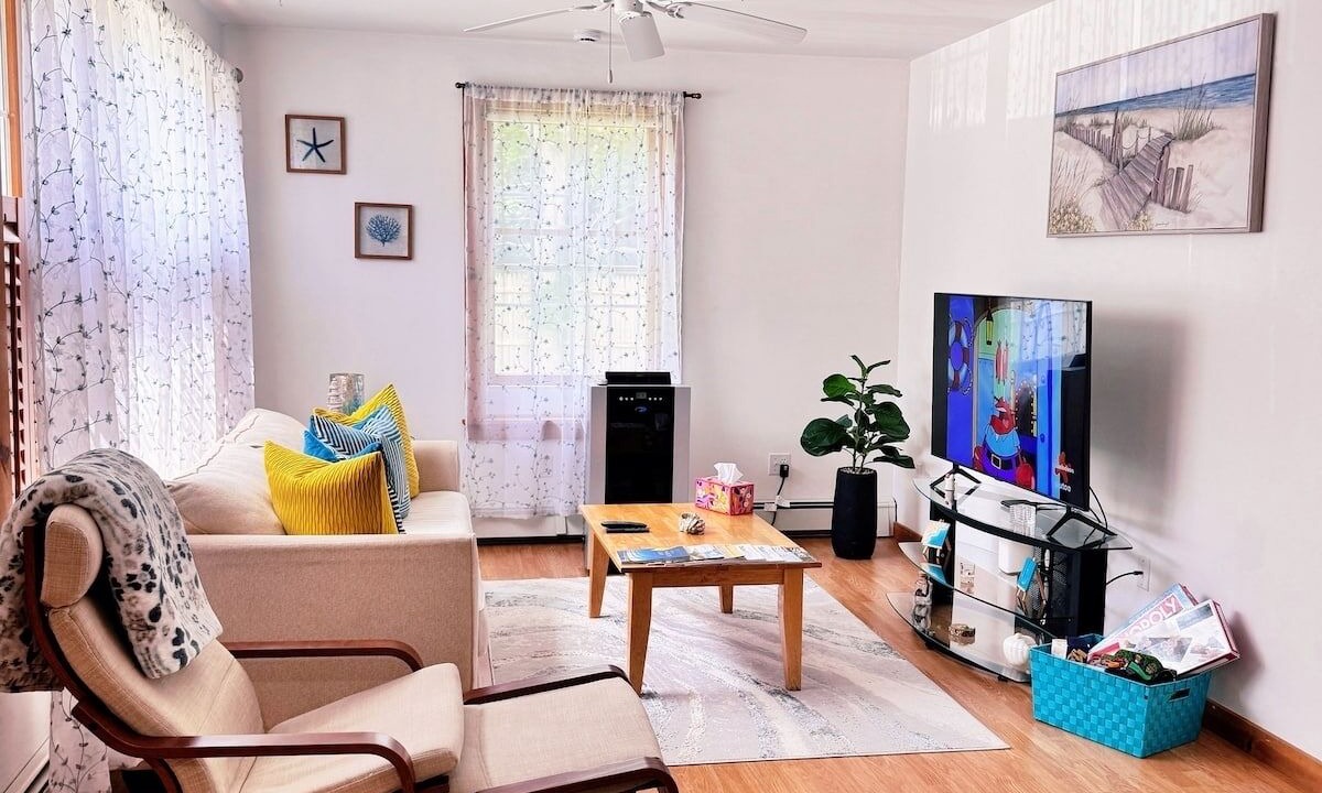 Photo of Livingroom in Edgartown