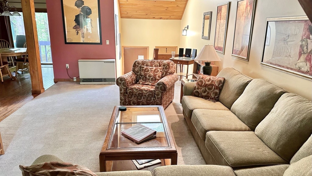 Photo of Livingroom in North Conway
