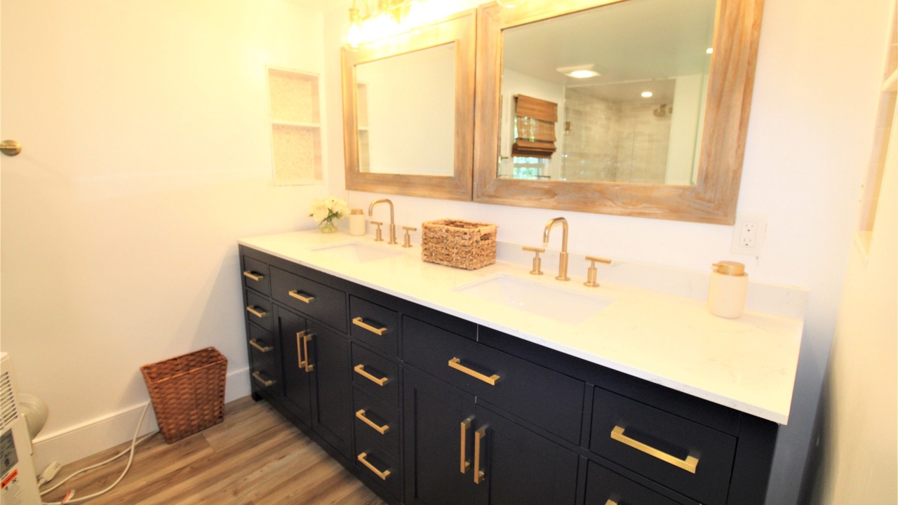 Photo of Bathroom in Eastham