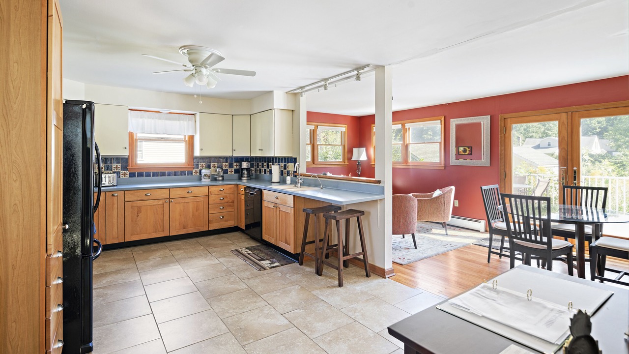 Photo of Kitchen in Lee