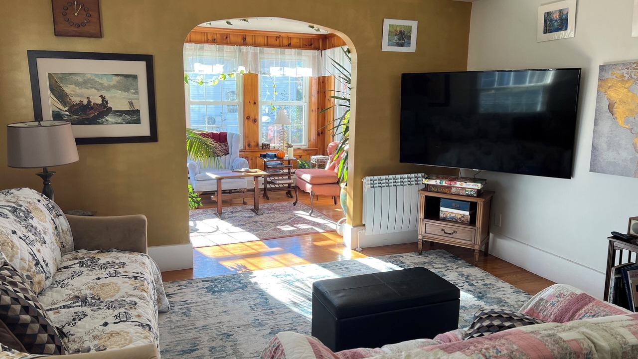 Photo of Livingroom in Rochester