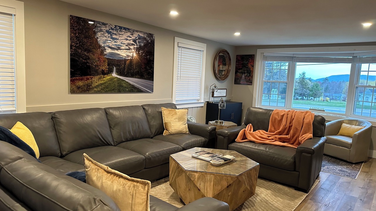 Photo of Livingroom in Wolfeboro