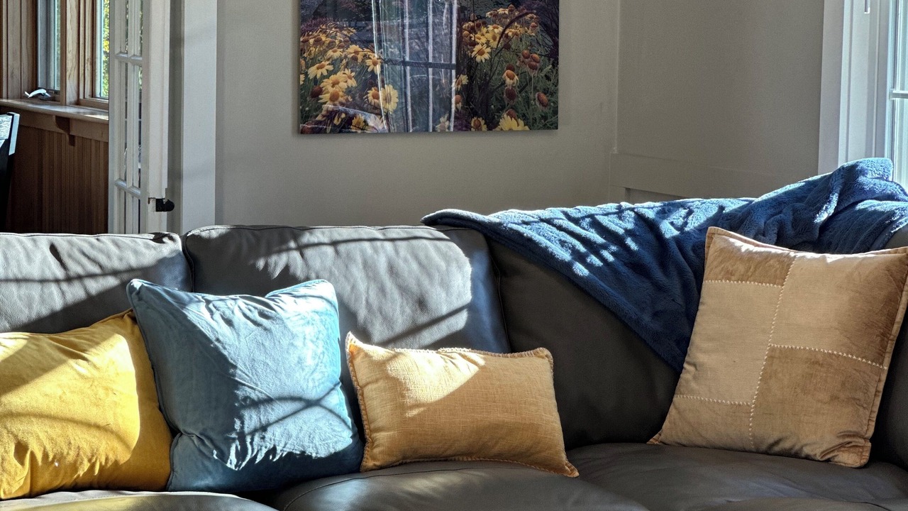 Photo of Livingroom in Wolfeboro
