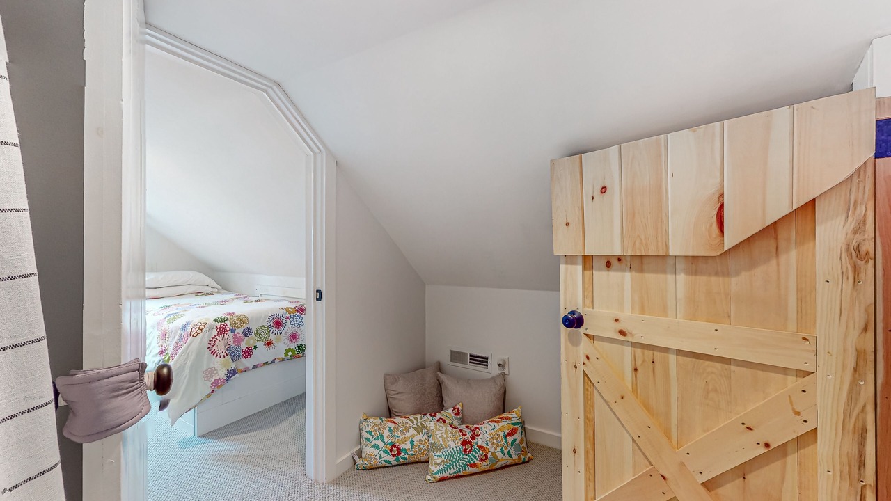 Photo of Bedroom in Meredith