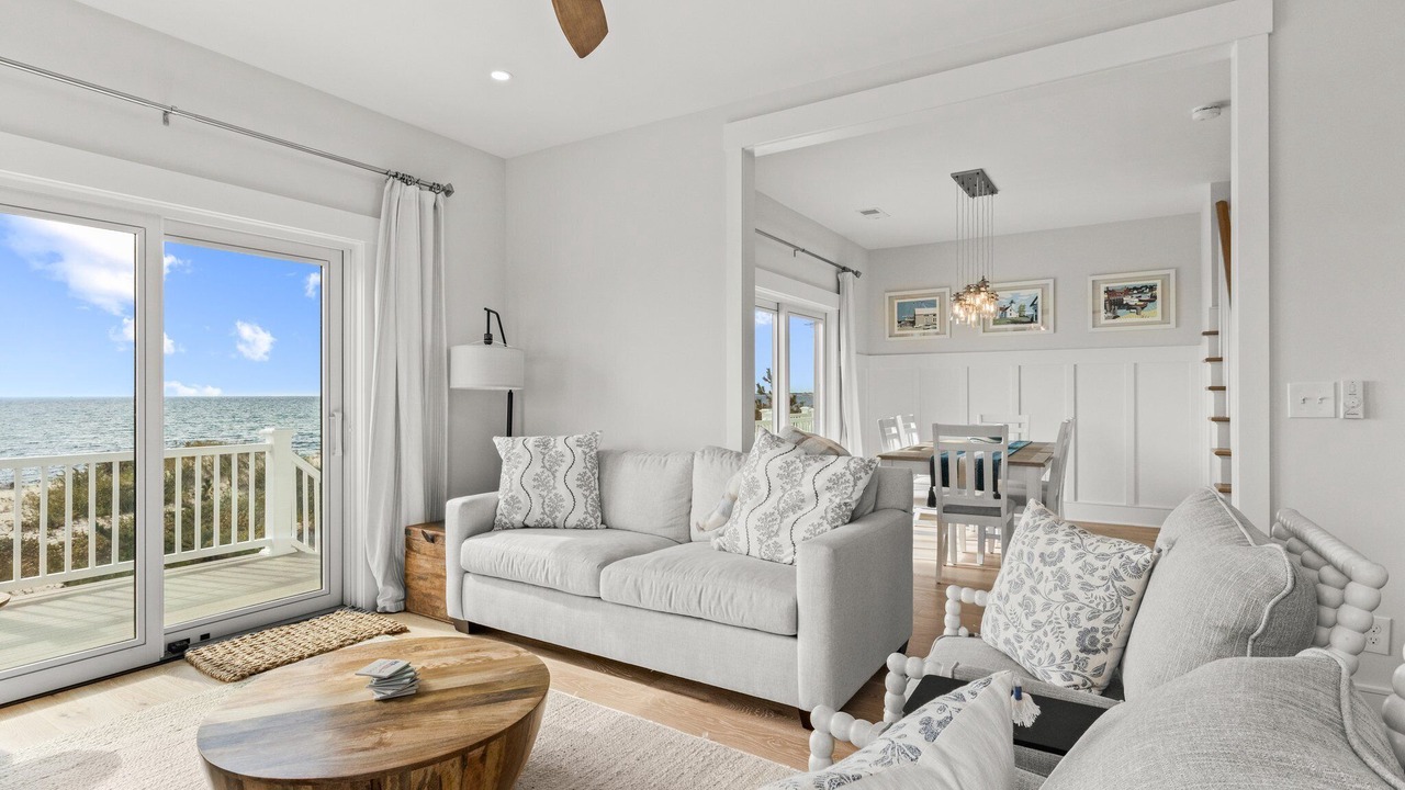 Photo of Livingroom in West Dennis