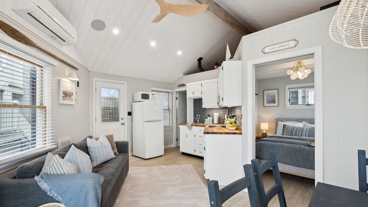 Photo of Livingroom in York Beach