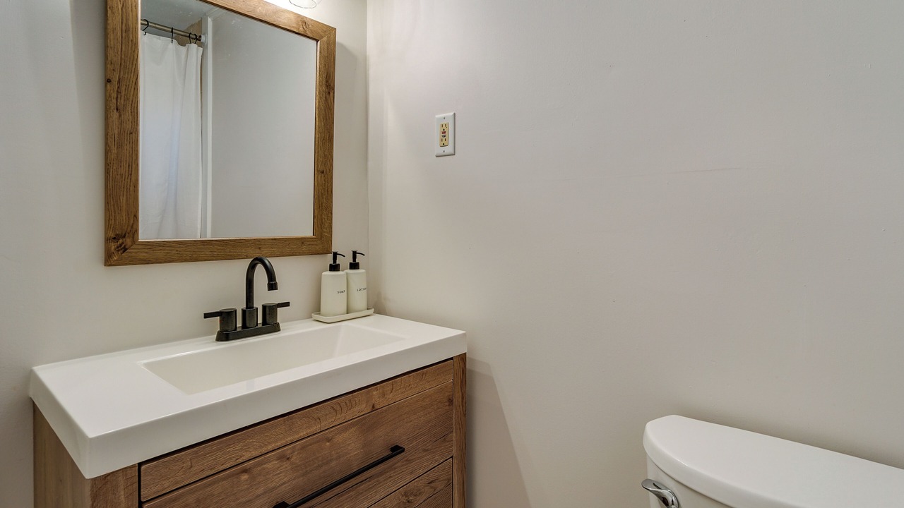 Photo of Bathroom in Wardsboro