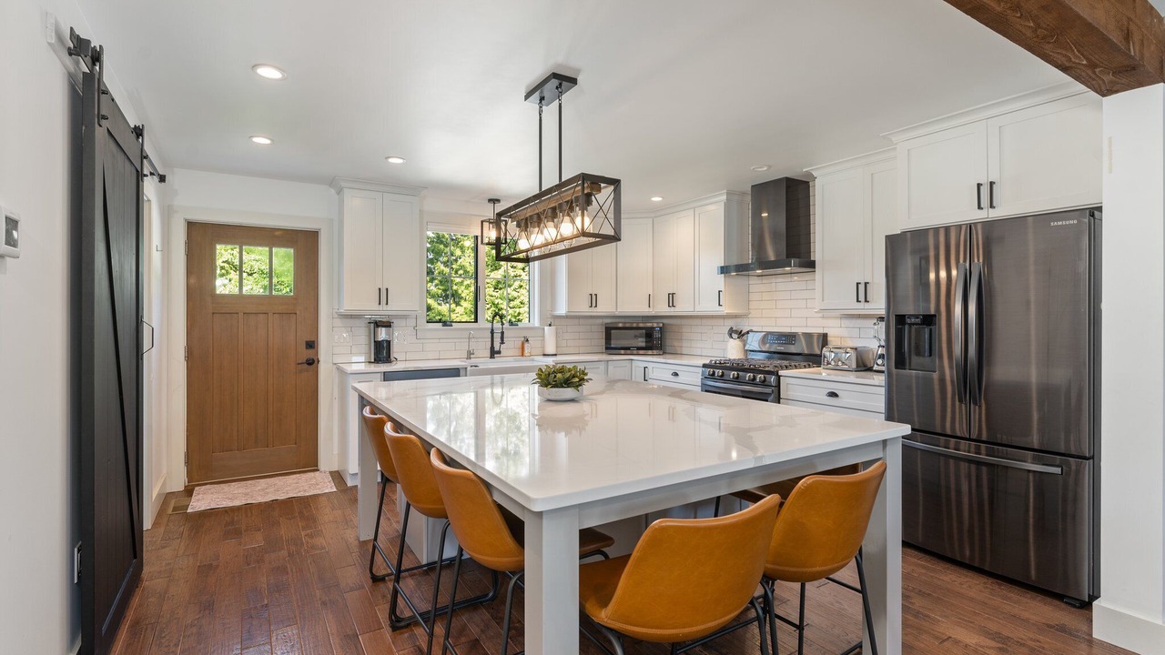Photo of Kitchen in Narragansett