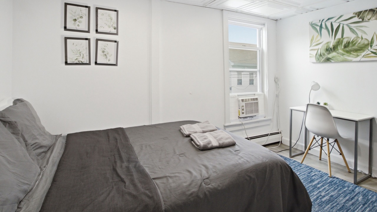 Photo of Bedroom in Jeffries Point