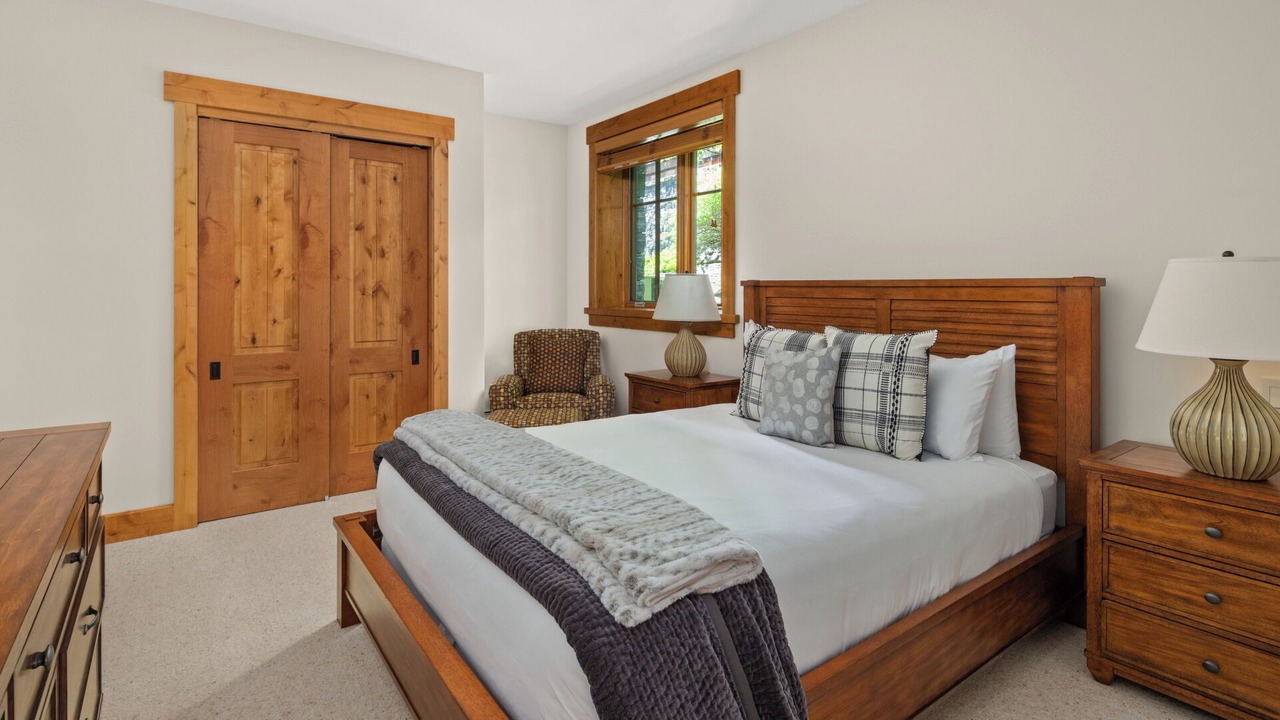Photo of Bedroom in Spruce Peak