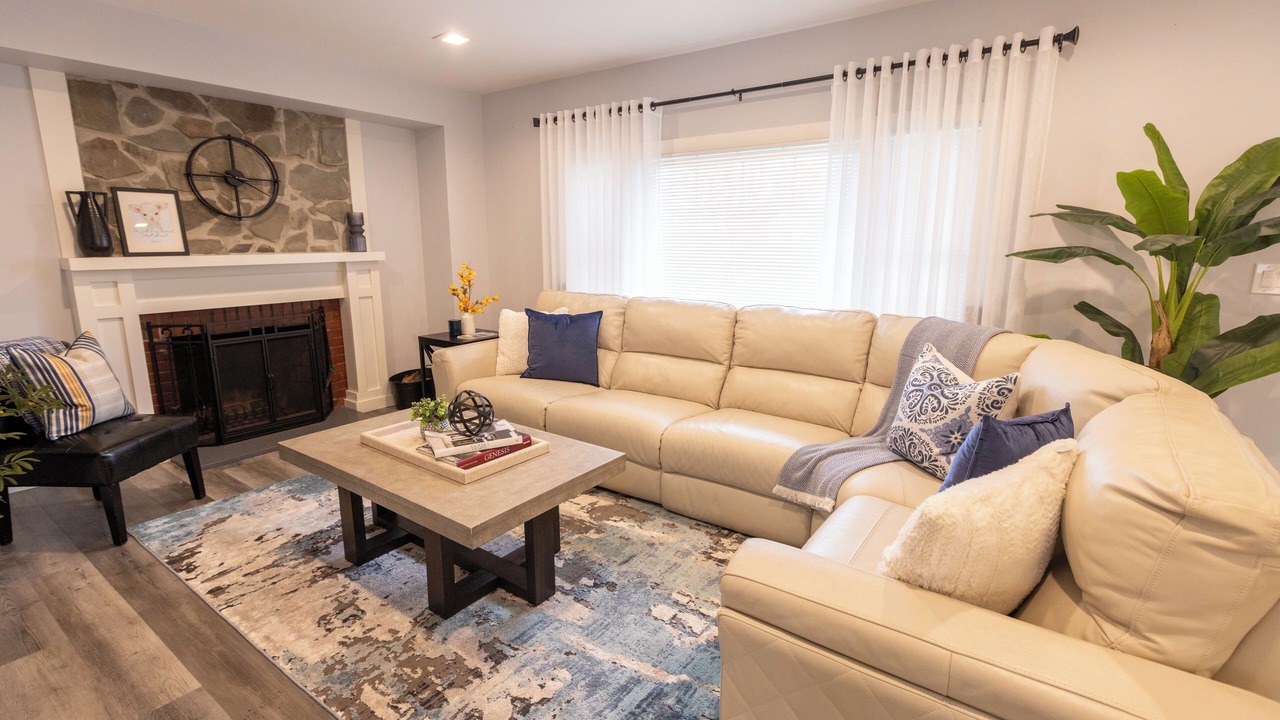 Photo of Livingroom in East Shore